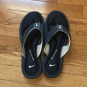 Nike sandals